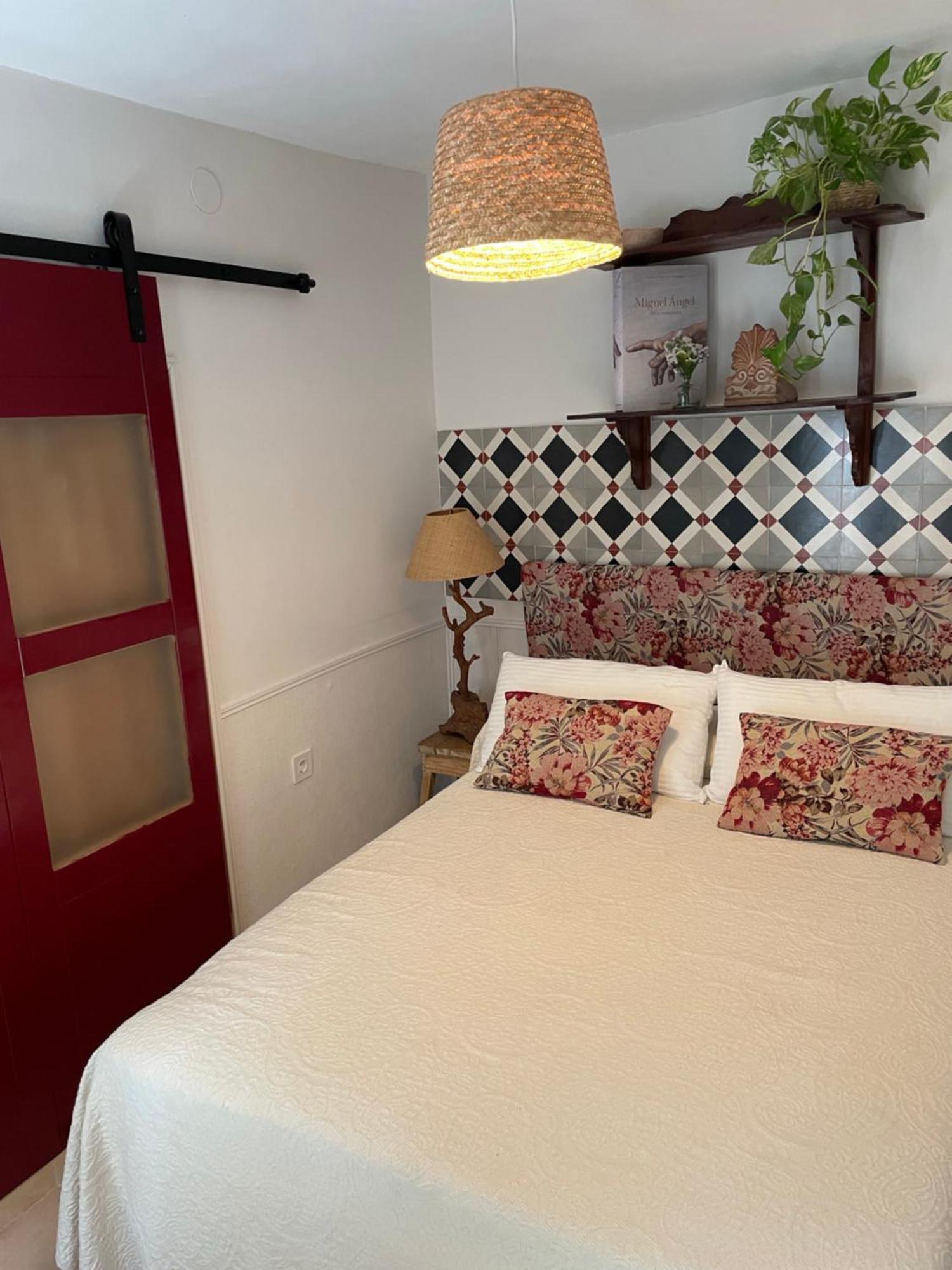 Apartamento En Casa Patio "Pan Y Conejo" กอร์โดบา ภายนอก รูปภาพ