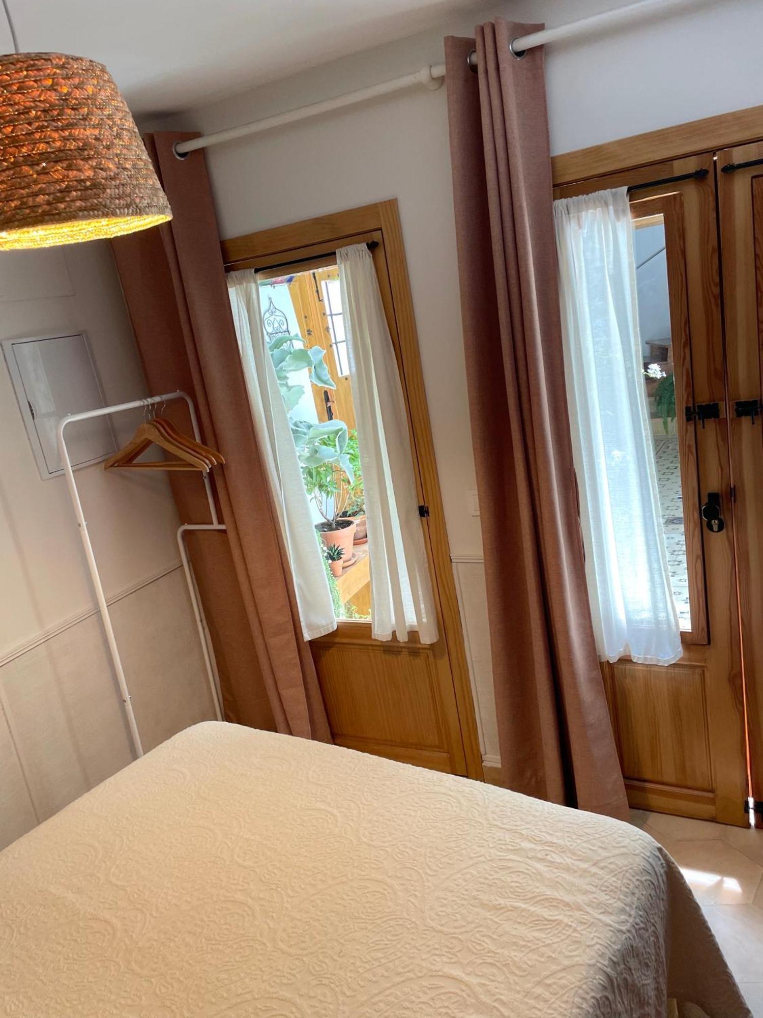 Apartamento En Casa Patio "Pan Y Conejo" กอร์โดบา ภายนอก รูปภาพ